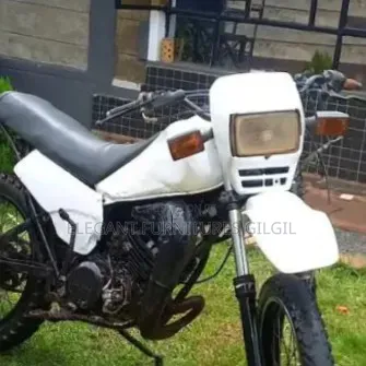 Yamaha DT125 2005 White