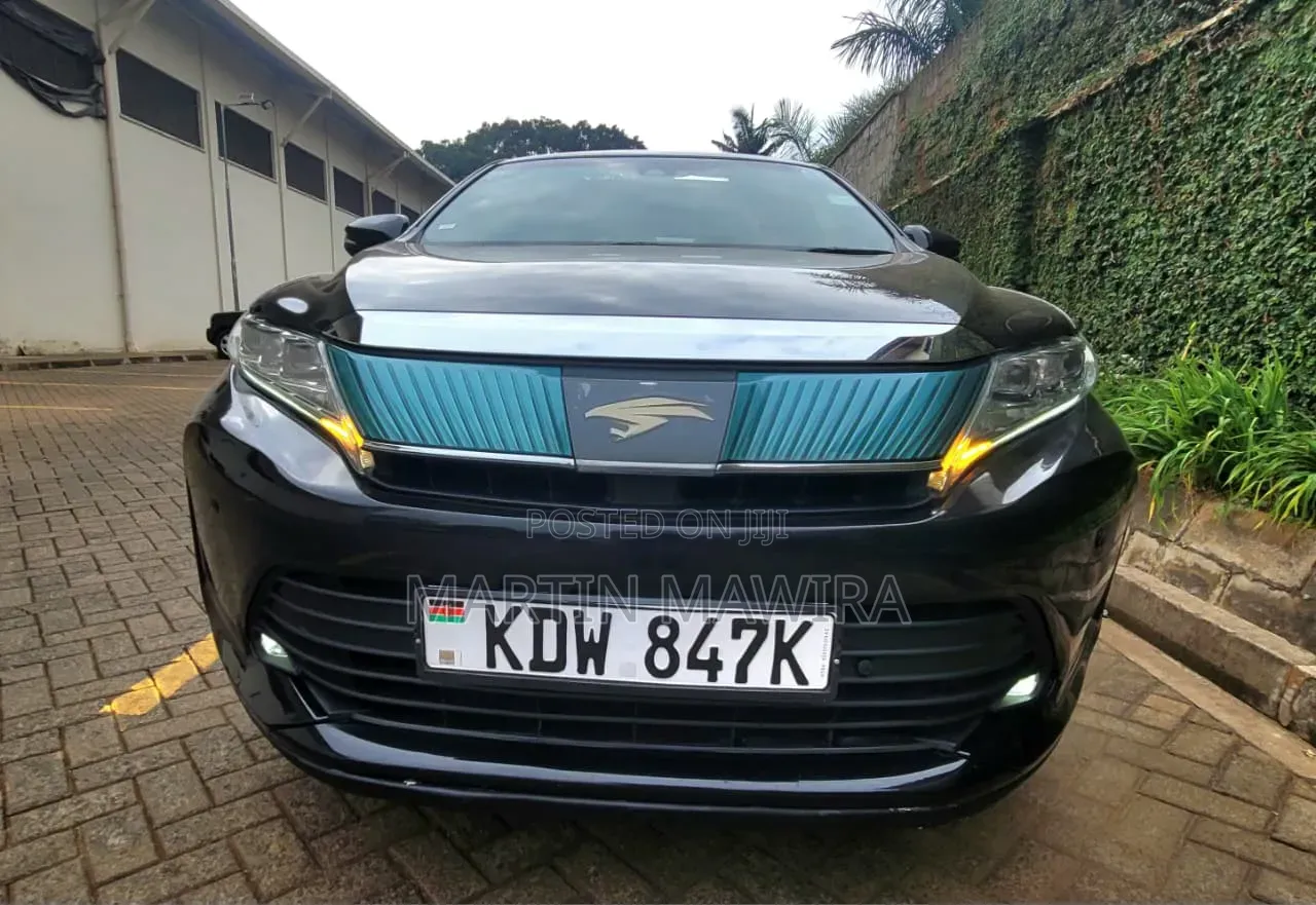 Toyota Harrier 2018 Black