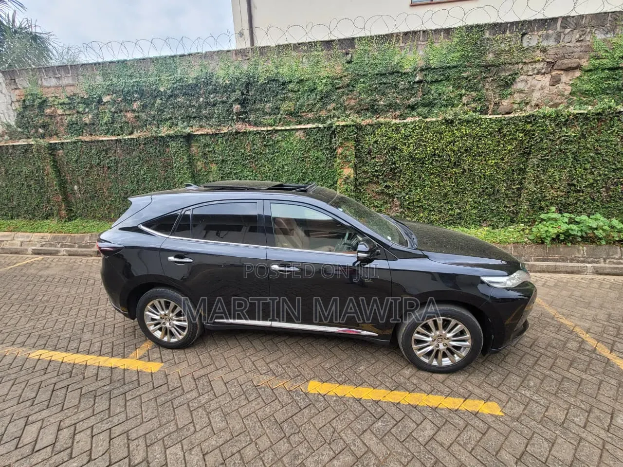 Toyota Harrier 2018 Black