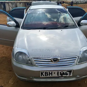 Toyota Premio 2005 Silver