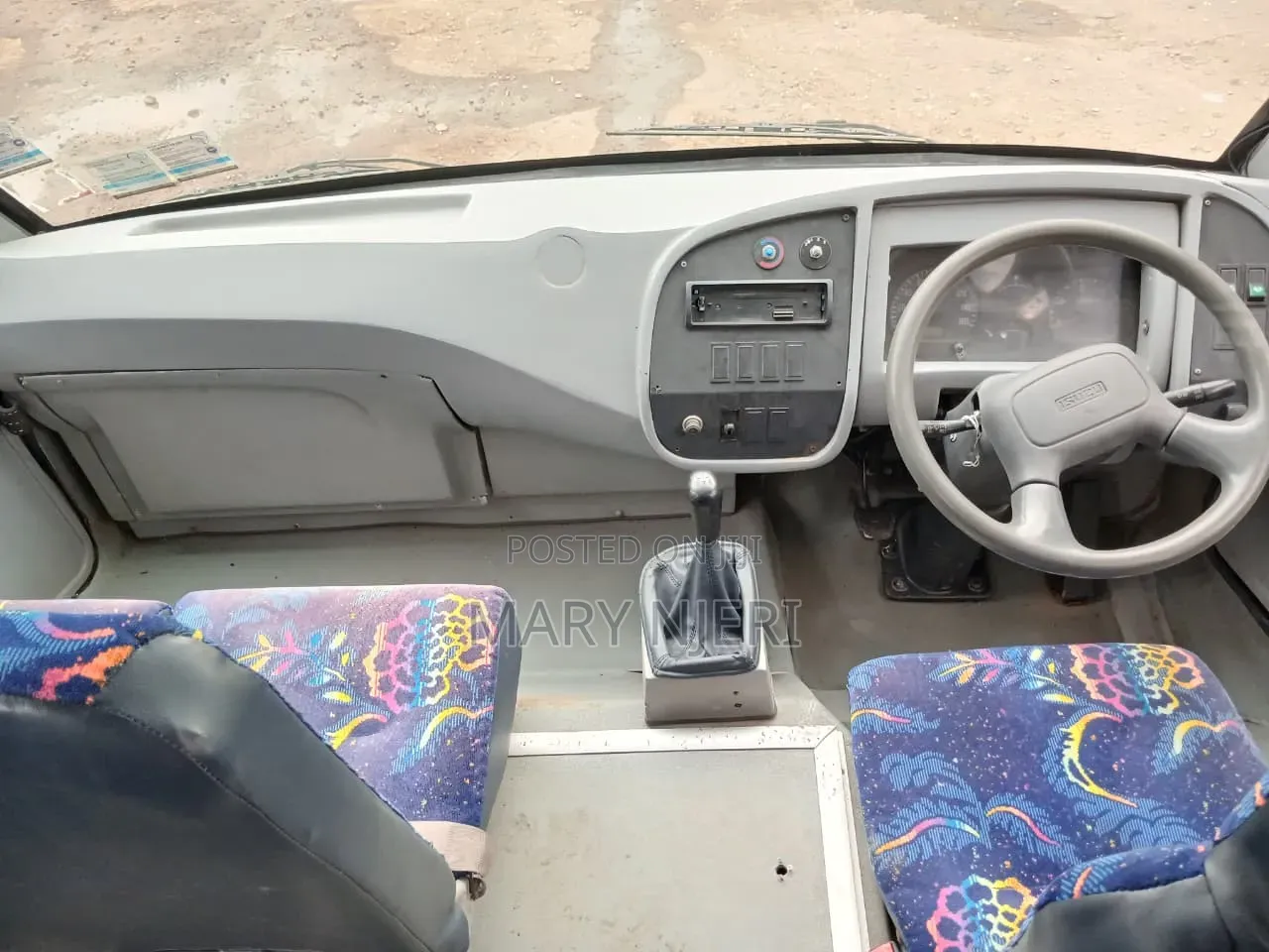 Isuzu NQR 2015 White