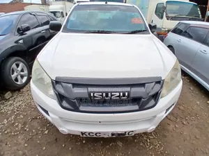 Isuzu D-MAX 2014 White
