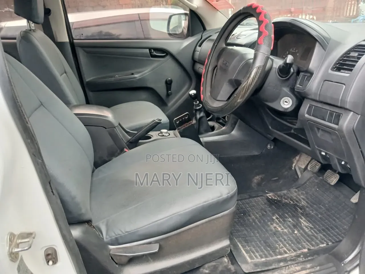 Isuzu D-MAX 2014 White