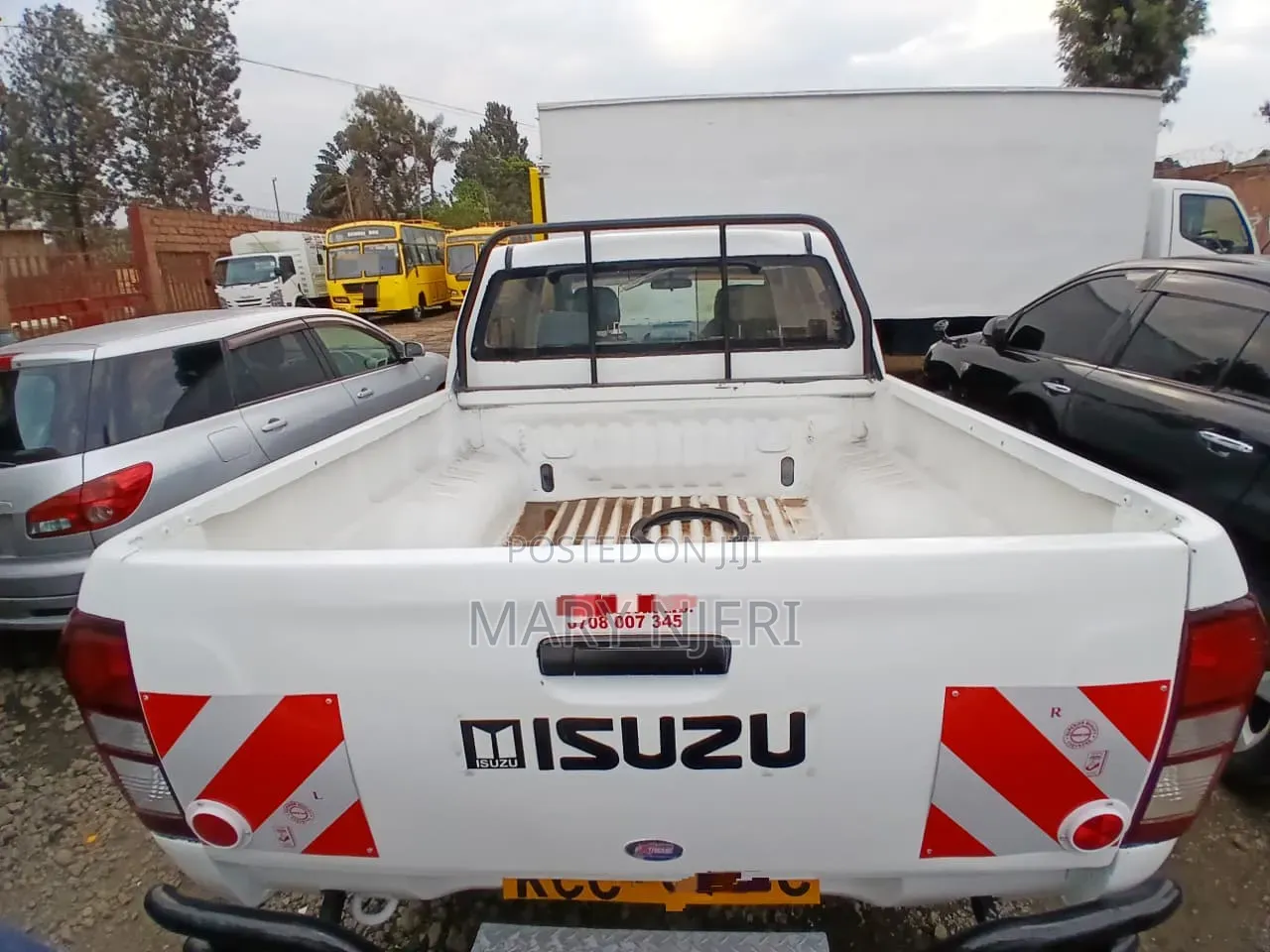 Isuzu D-MAX 2014 White
