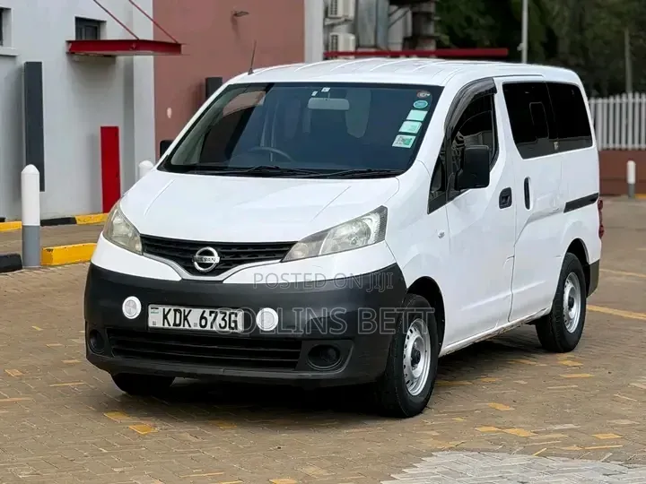 New Nissan Caravan (Urvan) 2025 White