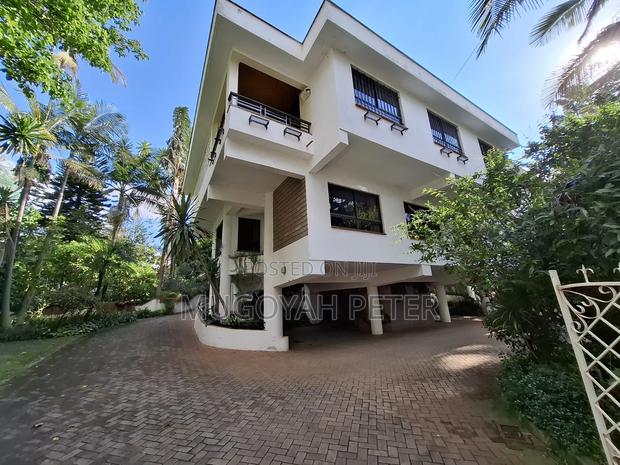 3bdrm Penthouse in Spring Valley for rent