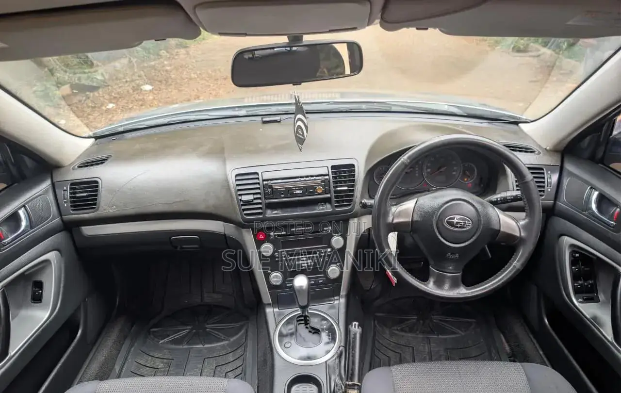 Subaru Legacy 2009 Silver