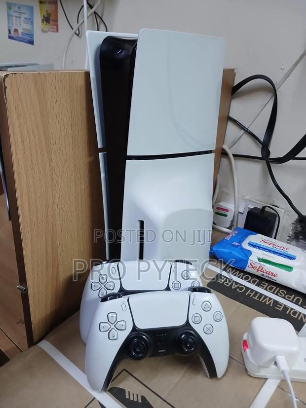 Playstation 5 Slim