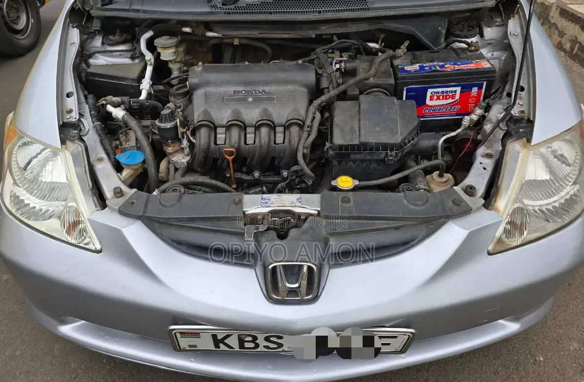 Honda Fit Aria 2006 Silver