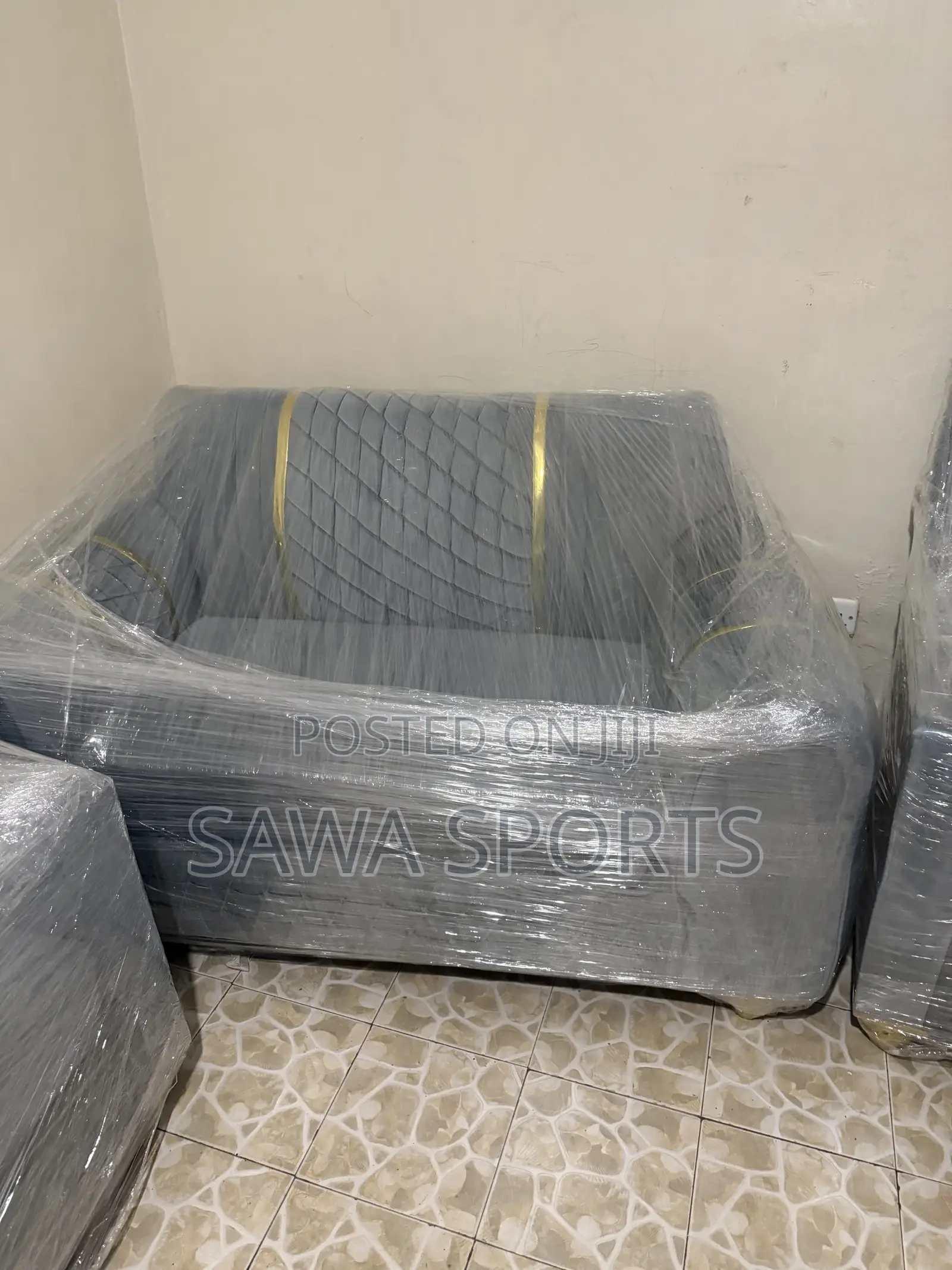 Luxury 7-Seater Sofa Set – Grey Gold | Used