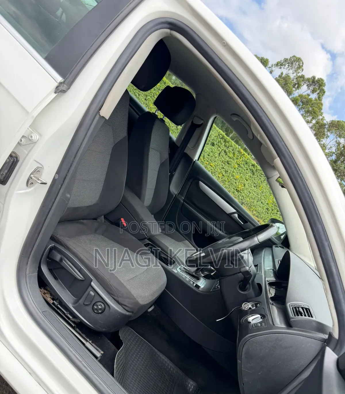 Volkswagen Passat 2013 White
