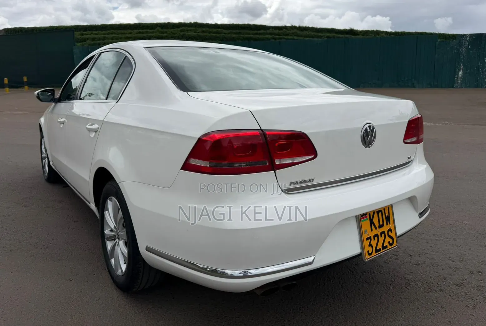 Volkswagen Passat 2013 White