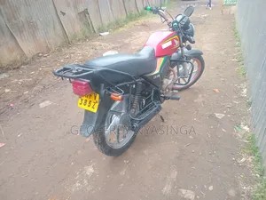 Honda CB 2021 Red