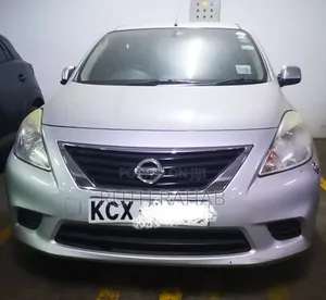 Nissan Latio 1.2 2013 Silver