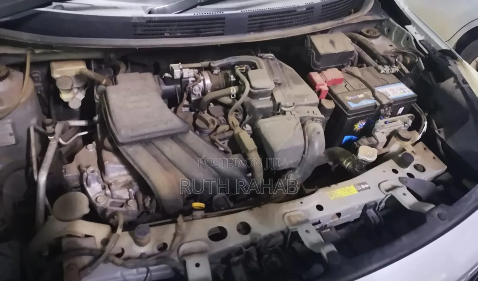 Nissan Latio 1.2 2013 Silver