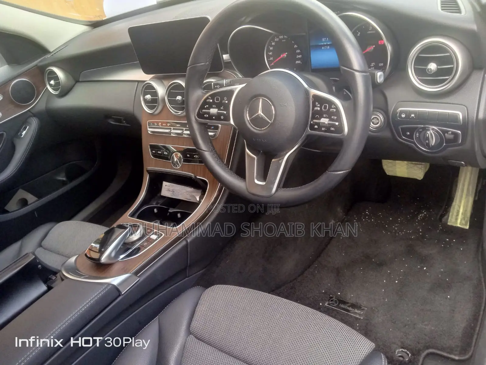 Mercedes-Benz C220 2019 Pearl