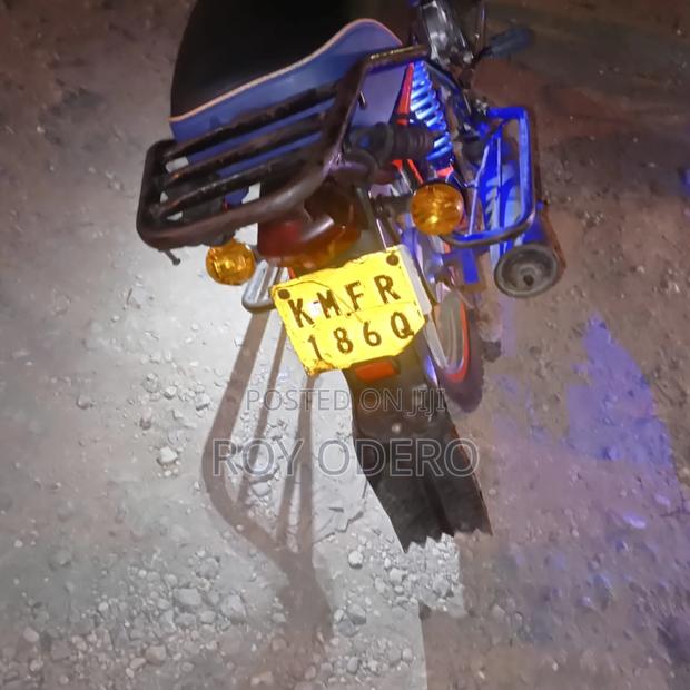 TVS HLX 125 2019 Blue - thumbnail 3