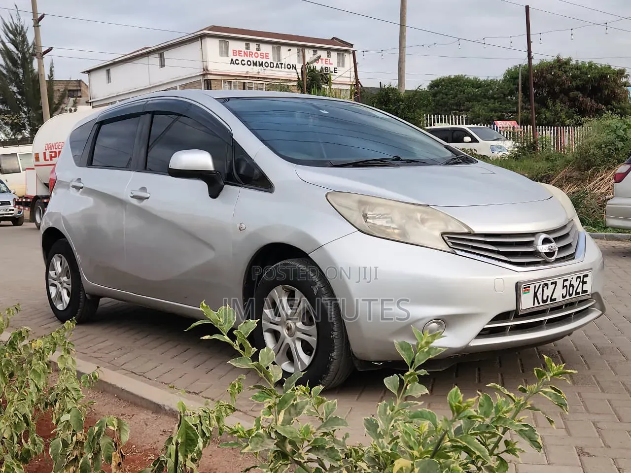 Nissan Note 2017 Silver