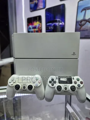 Playstation 4 Standard