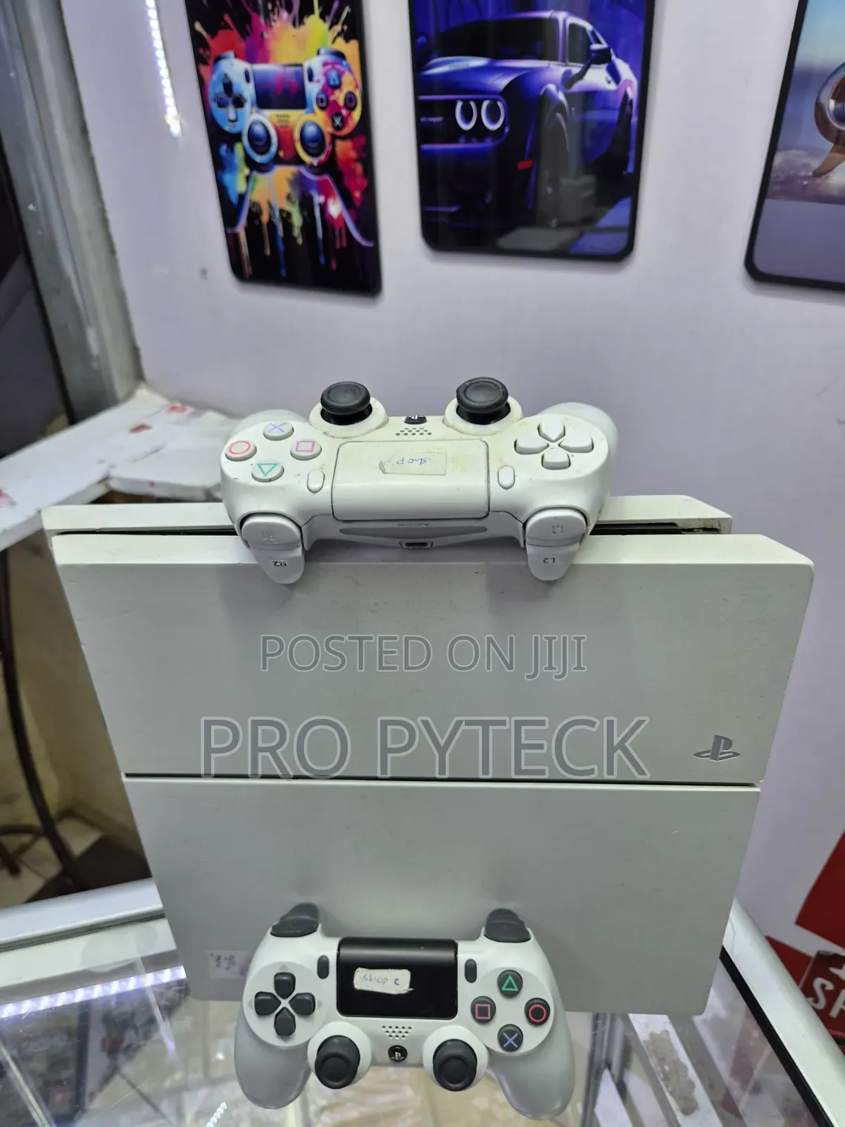 Playstation 4 Standard