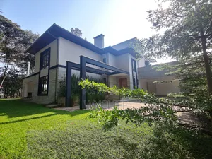 5bdrm Mansion in Hardy for sale