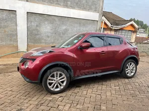 Nissan Juke 2015 Red
