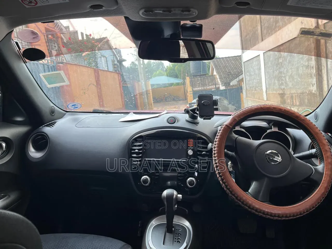 Nissan Juke 2015 Red