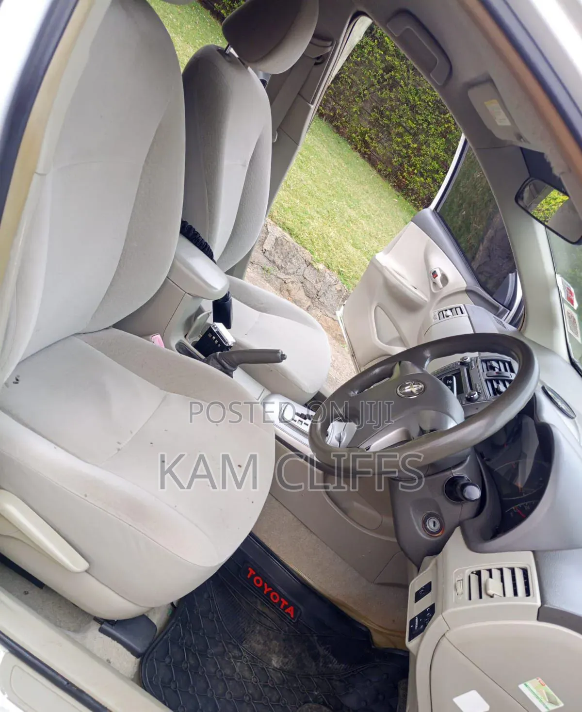 Toyota Axio 2012 White