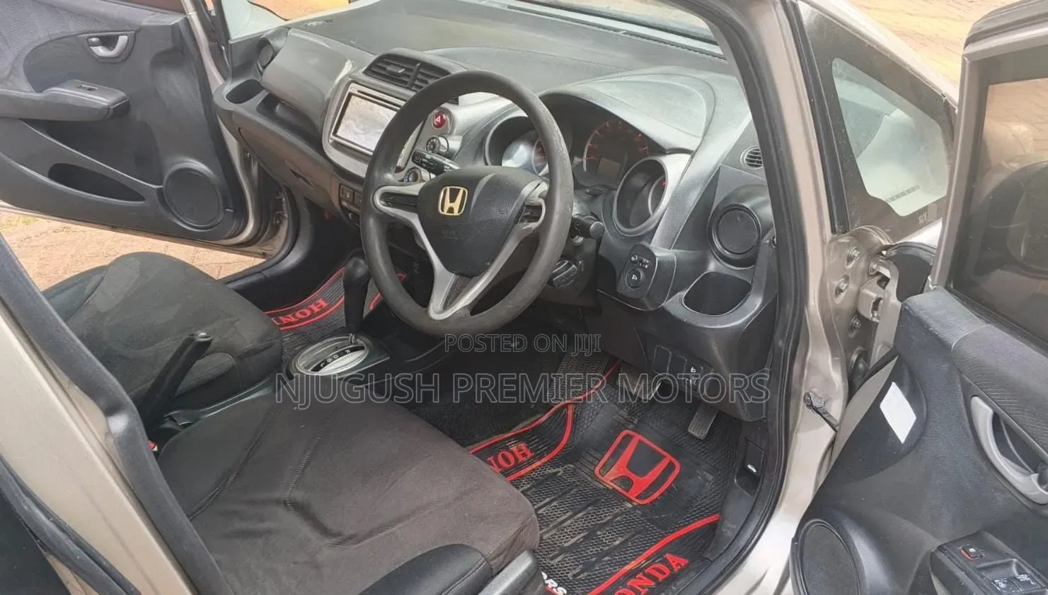 Honda Fit 2010 Gold