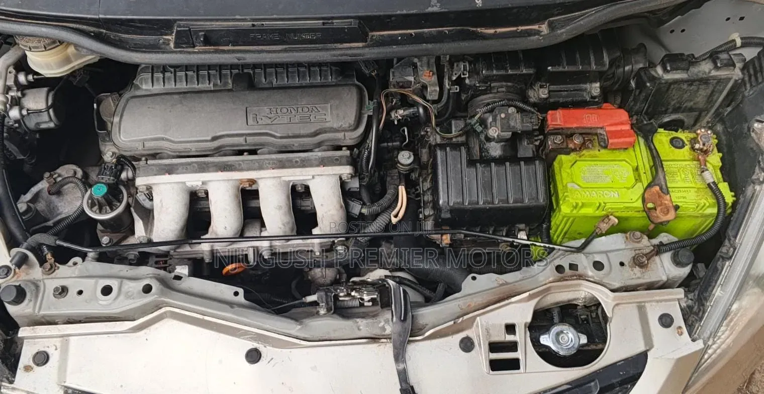 Honda Fit 2010 Gold