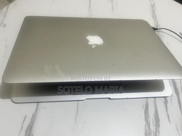 Laptop Apple MacBook 2015 4GB Intel Core i5 SSD 256GB - thumbnail 2