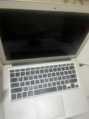 Laptop Apple MacBook 2015 4GB Intel Core i5 SSD 256GB