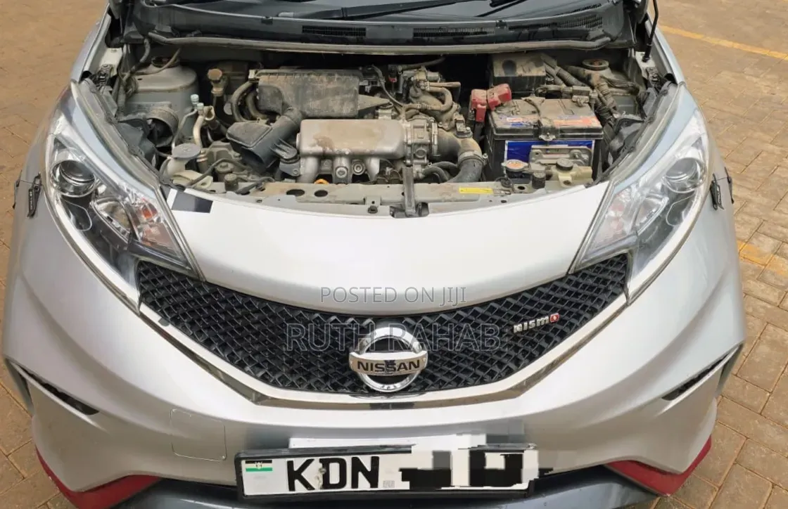 Nissan Note 2016 Silver