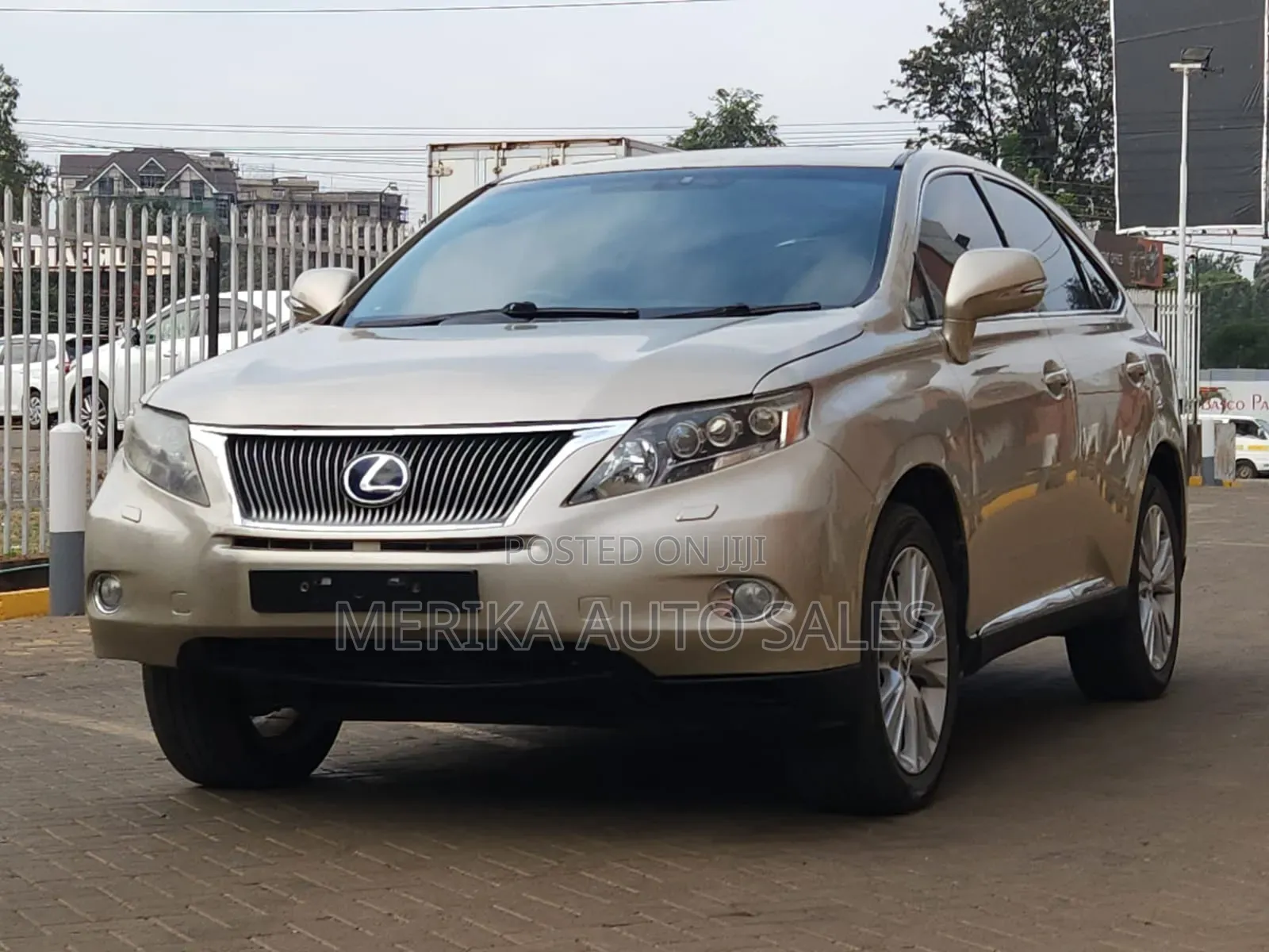Lexus RX 2011 Gold