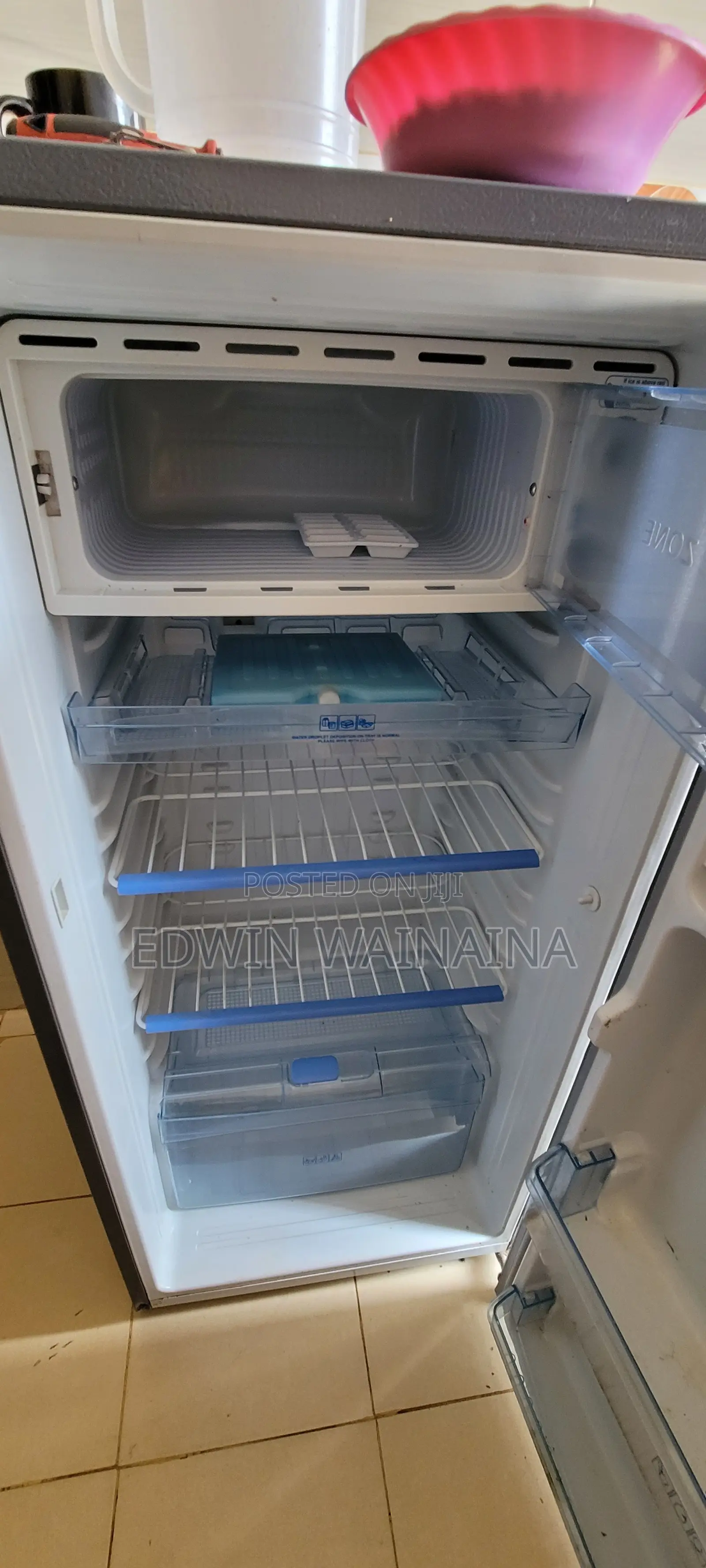 Refrigerator