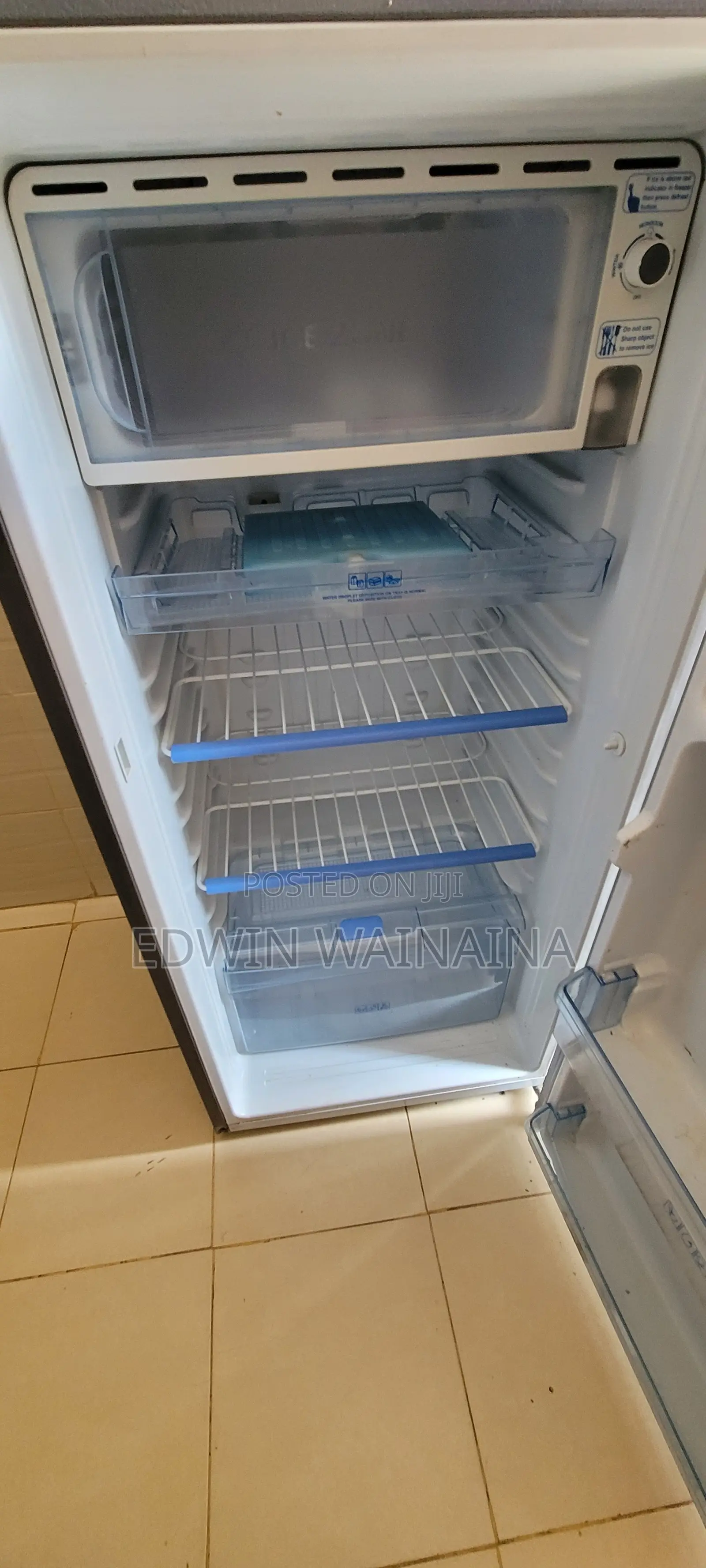 Refrigerator
