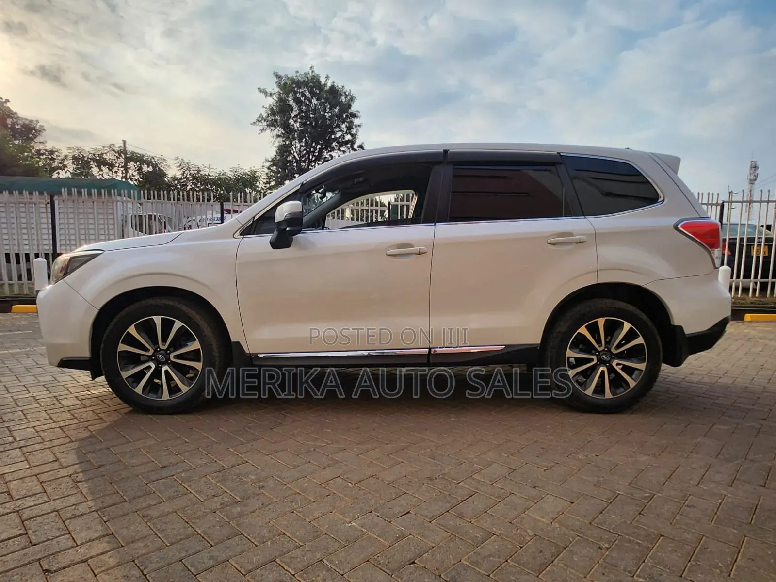 Subaru Forester 2016 White