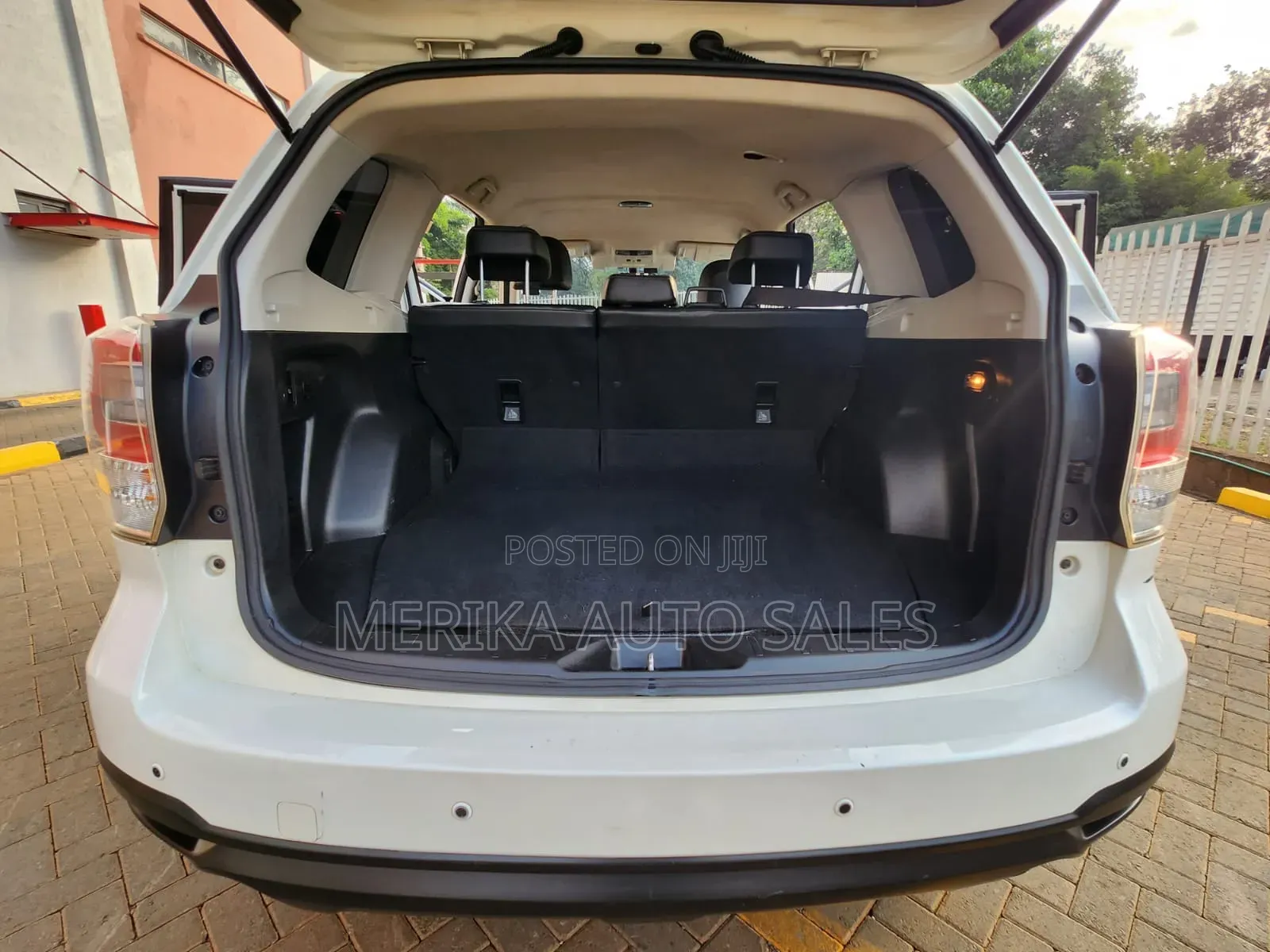 Subaru Forester 2016 White