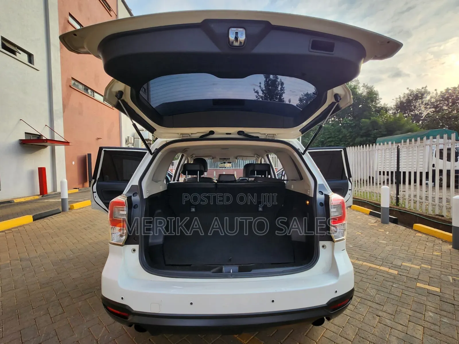 Subaru Forester 2016 White