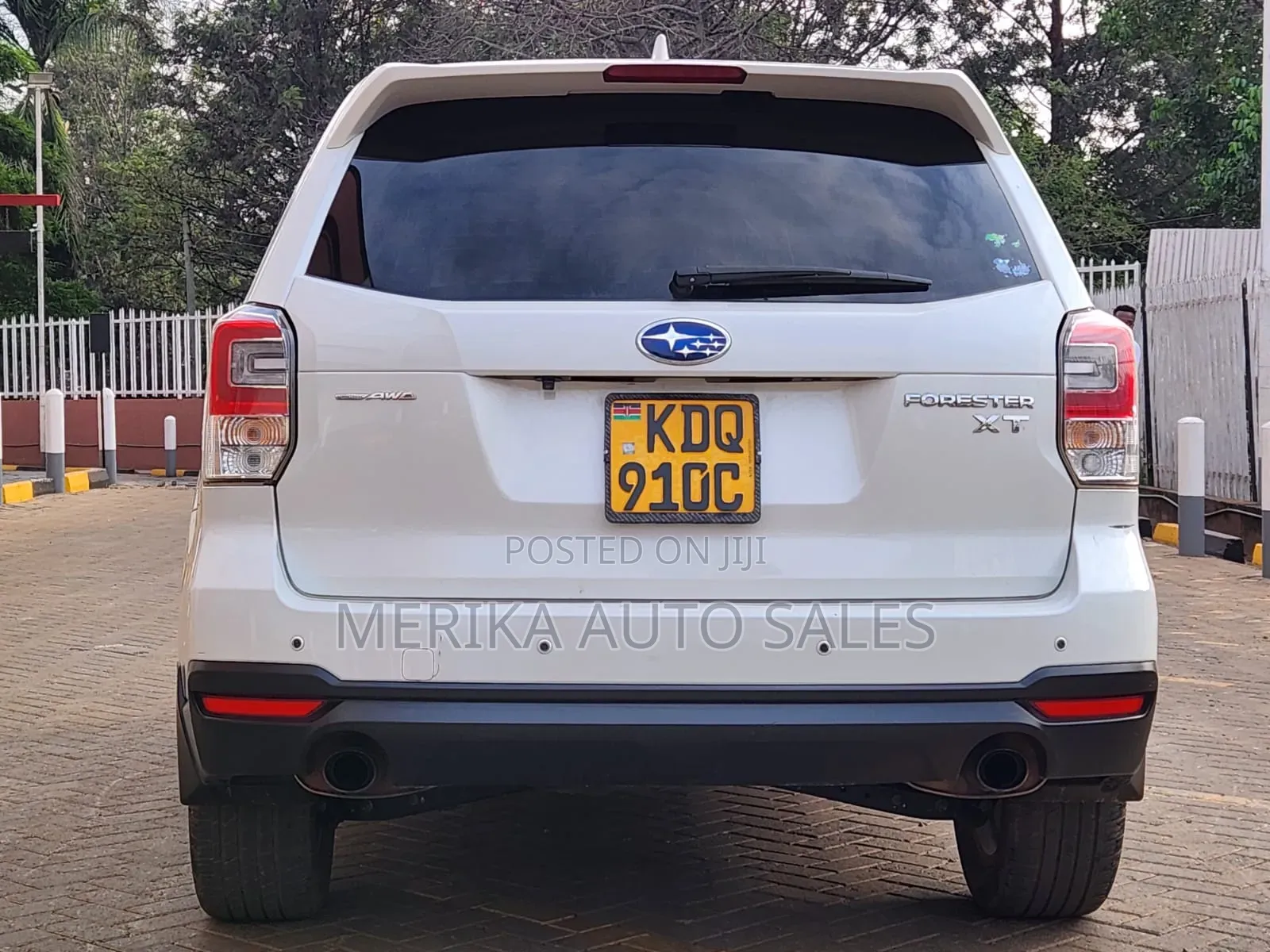 Subaru Forester 2016 White
