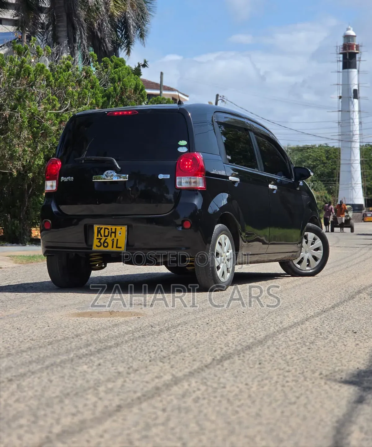 Toyota Porte 2014 Black