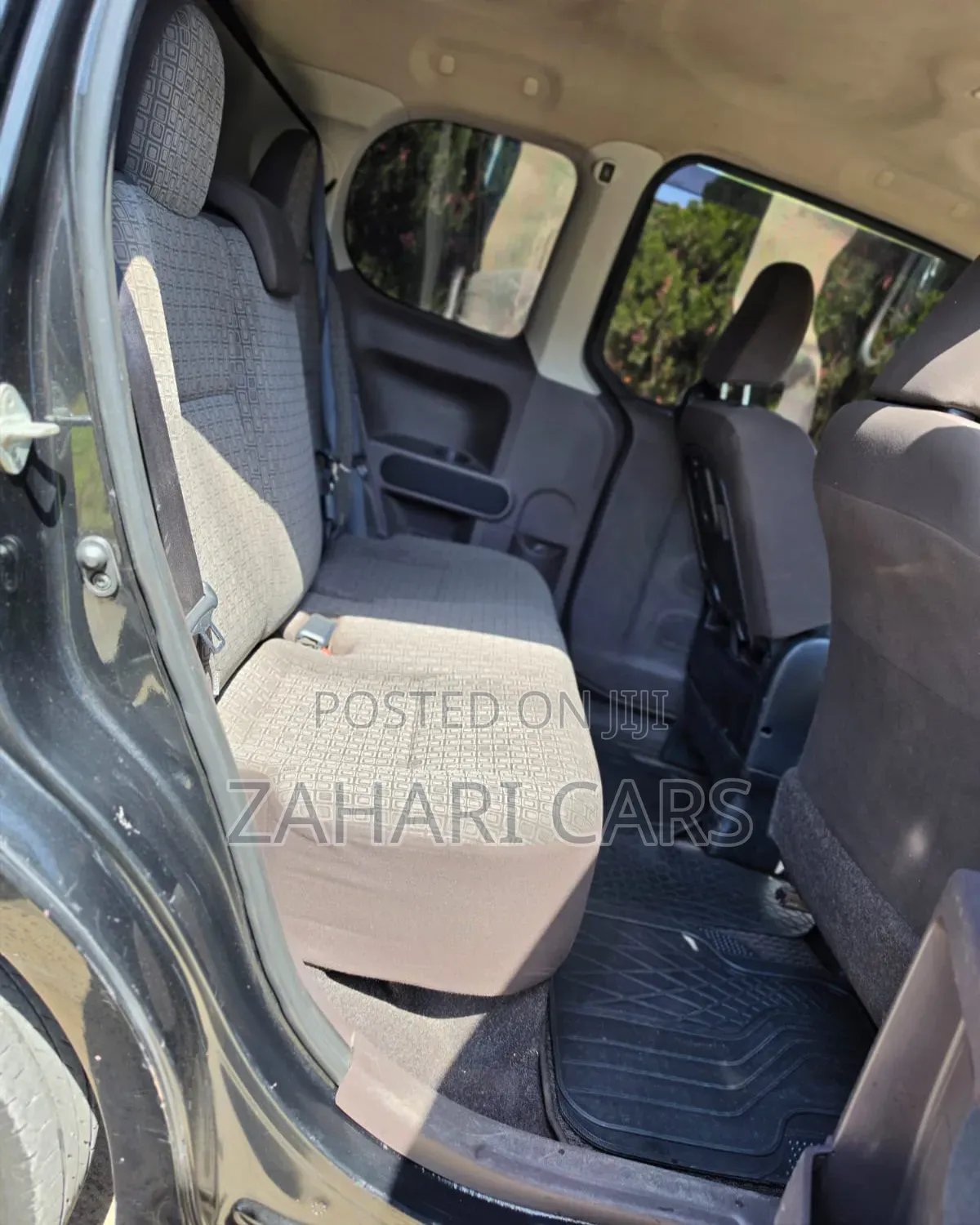 Toyota Porte 2014 Black