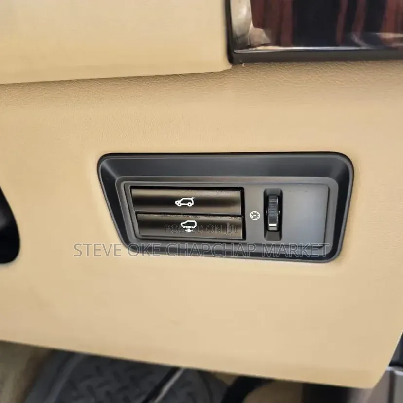 Land Rover Range Rover Vogue 2014 Black