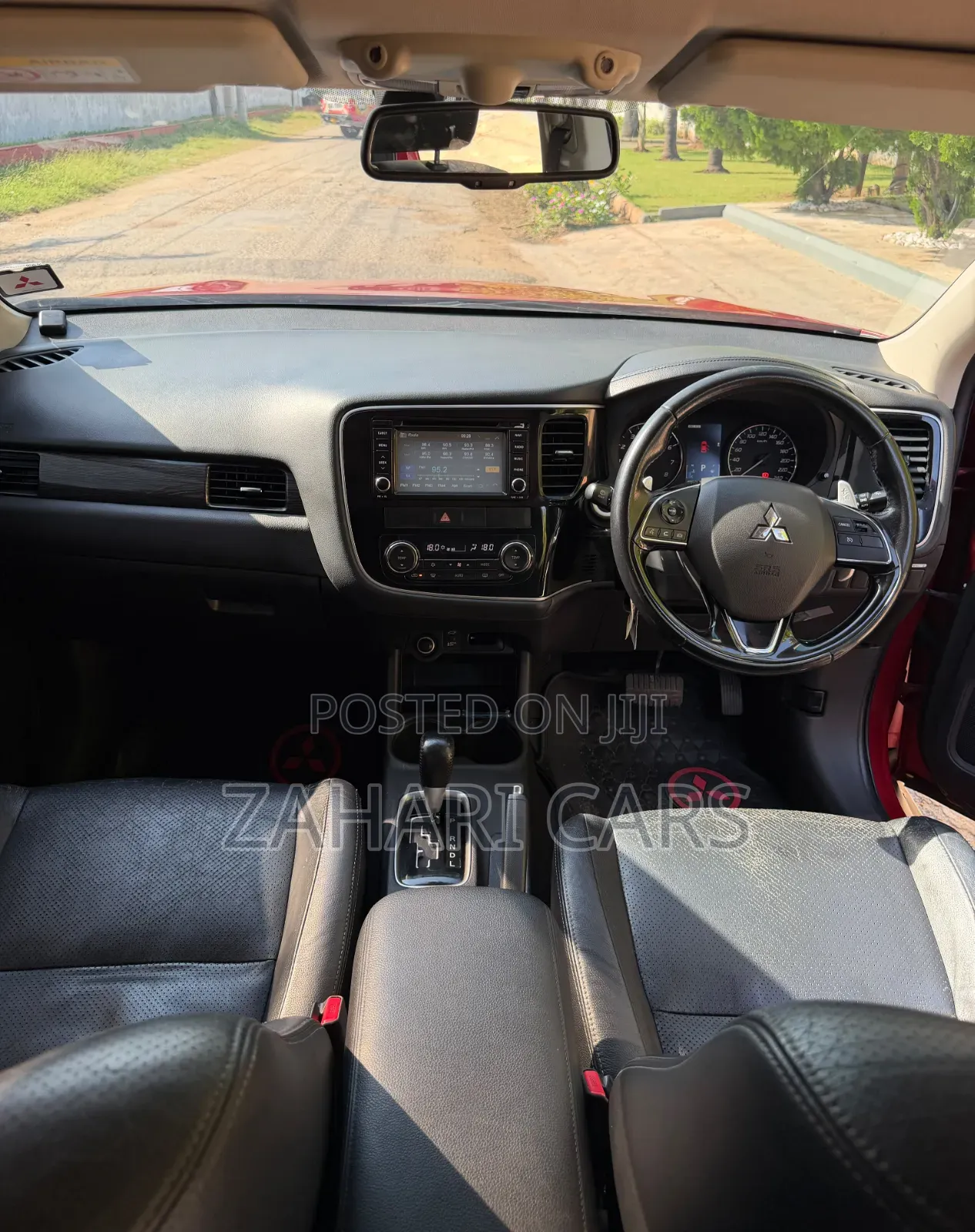 Mitsubishi Outlander 2014 Red