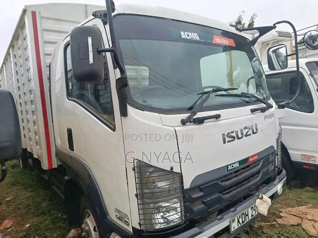 Isuzu Frr90 Covered Body 2023 - thumbnail 5