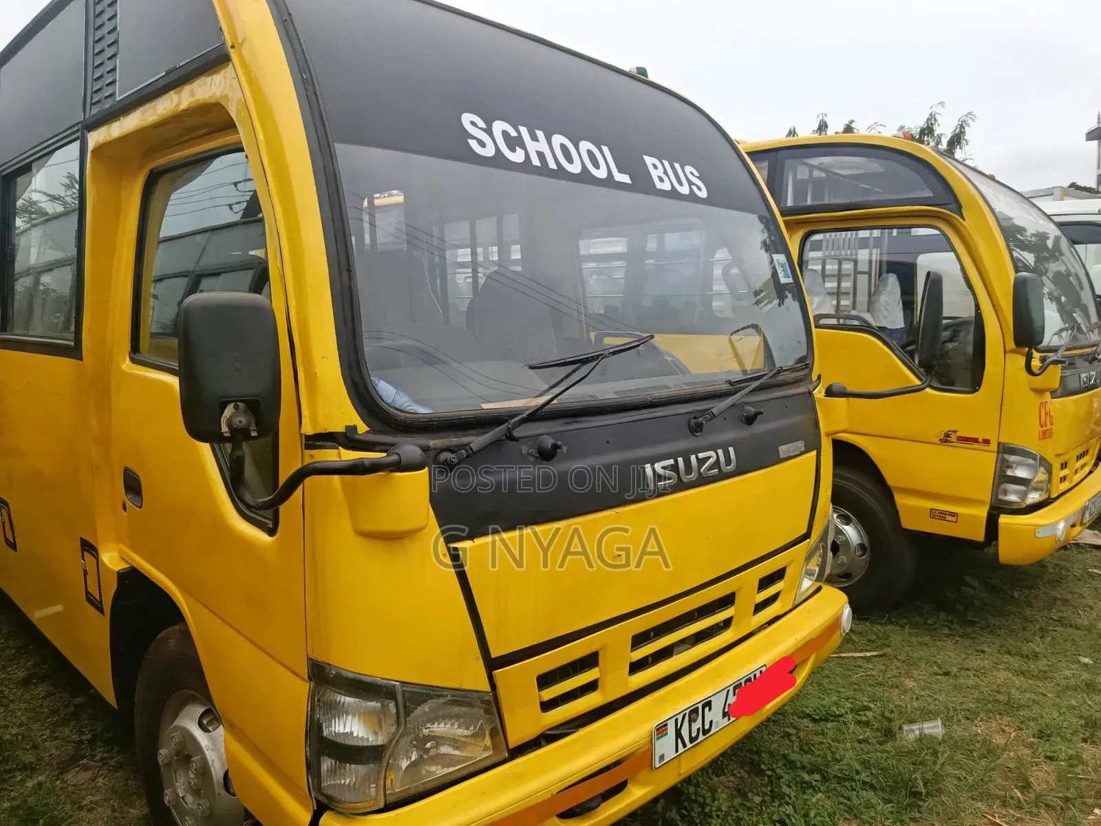 Isuzu NQR 2014 Yellow