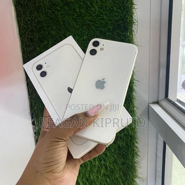 Apple iPhone 11 256 GB White - thumbnail 3