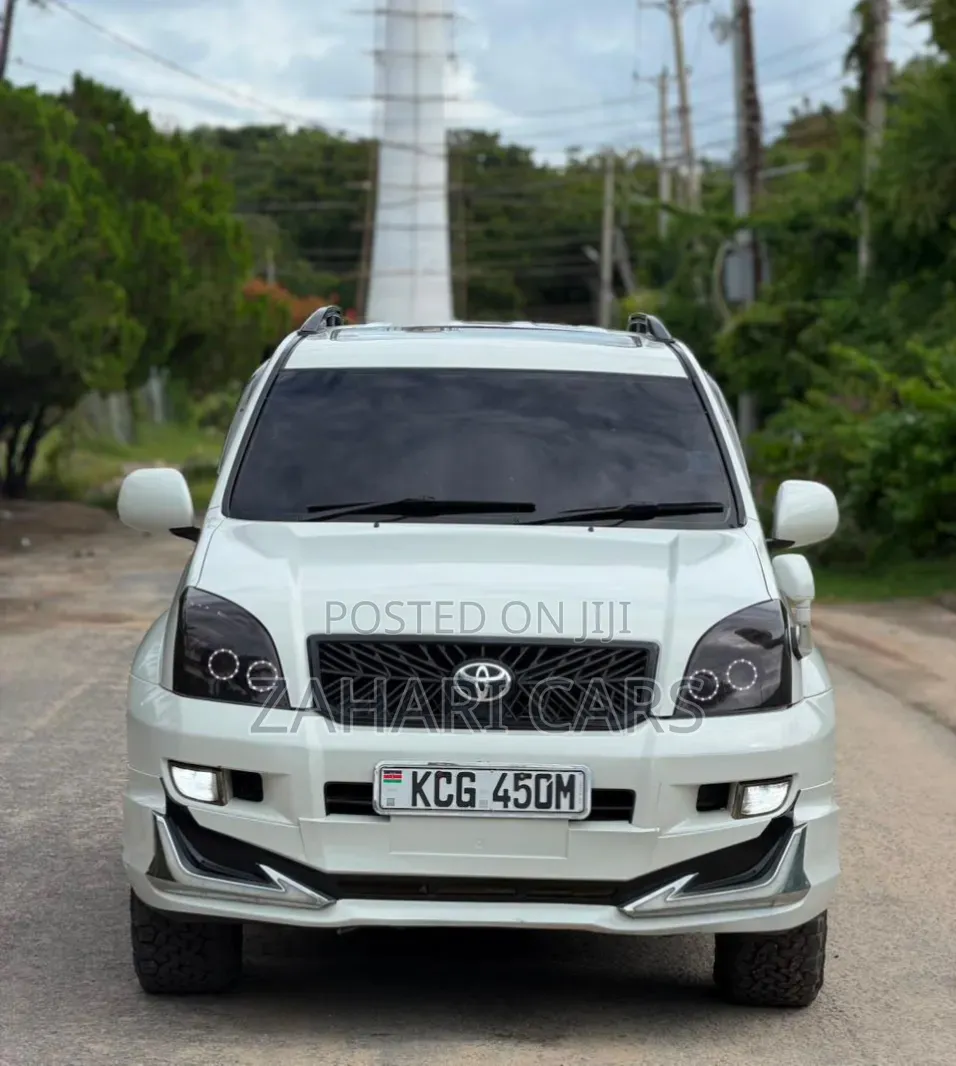 Toyota Land Cruiser Prado 2008 White