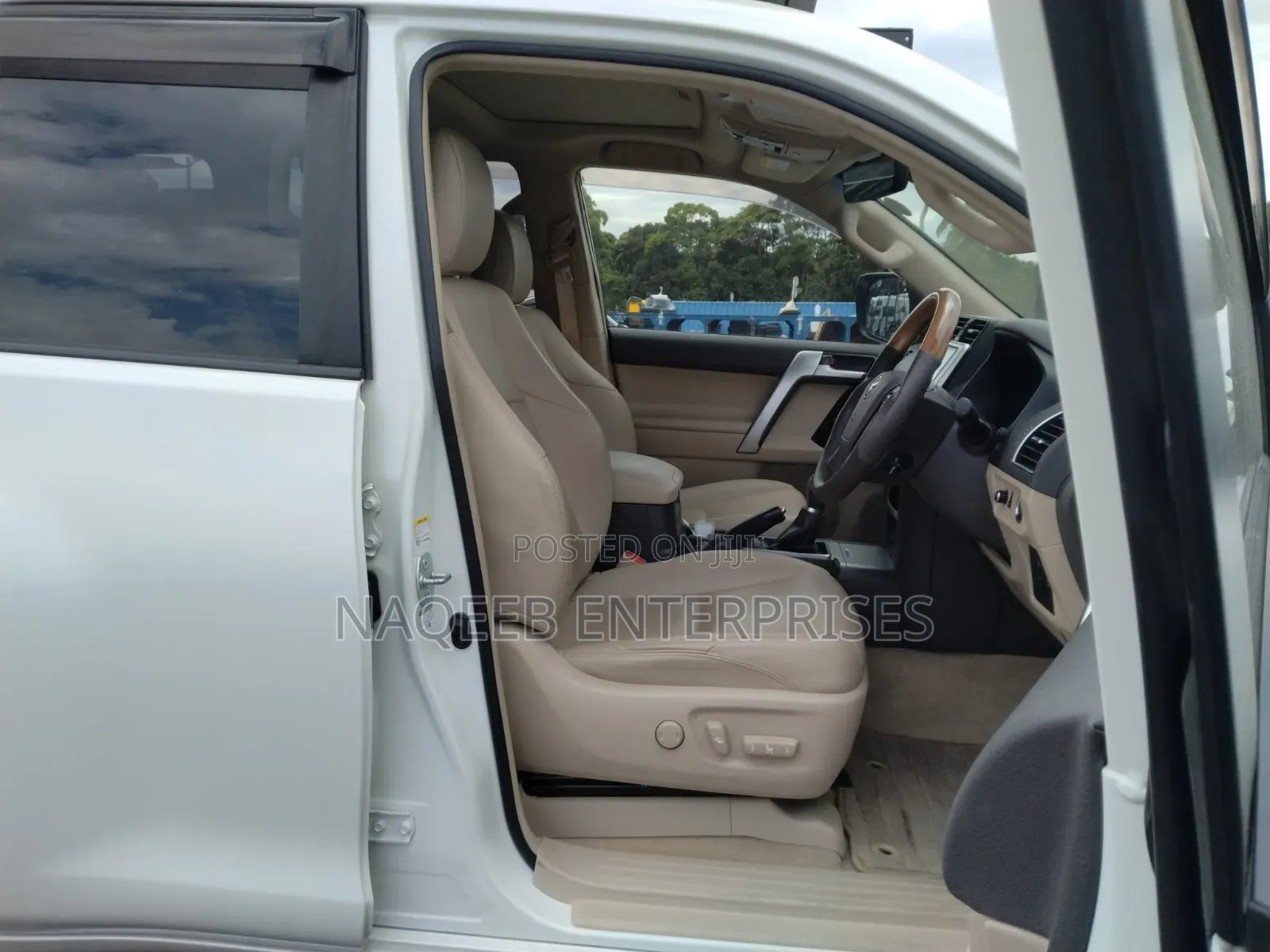 Toyota Land Cruiser Prado 2021 Pearl