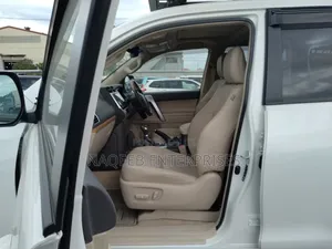 Toyota Land Cruiser Prado 2021 Pearl